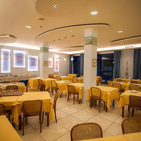 Hotel Nuovo Al Mare-3