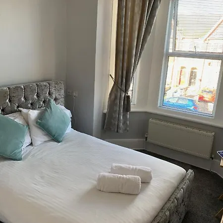 Rivendell Guest House-2
