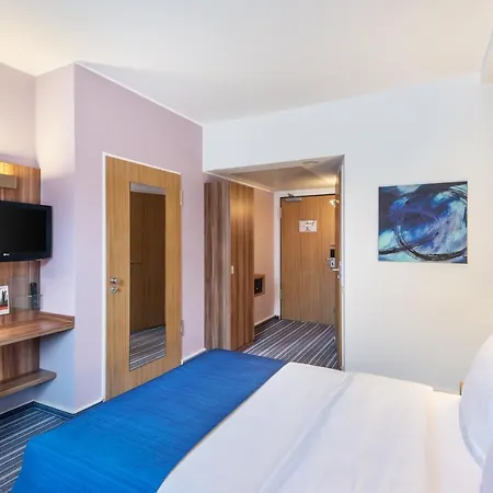 Holiday Inn Express Essen - City Centre-2