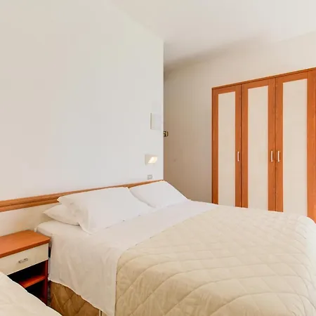 Hotel Astoria-2