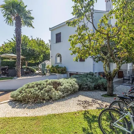Apartments Bori-3