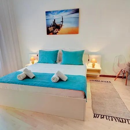 City Point Rooms-2