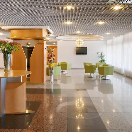 Holiday Inn Bratislava-2