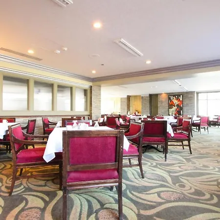 Ramada By Wyndham Minneapolis Airport - Eagan-3