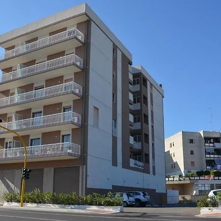 Hotel A-14-2