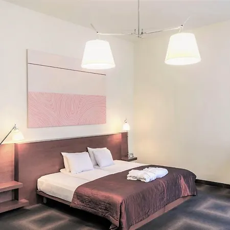 Rixwell Centra Hotel-3