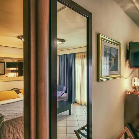 Hotel Caesar Residence & Spa-3