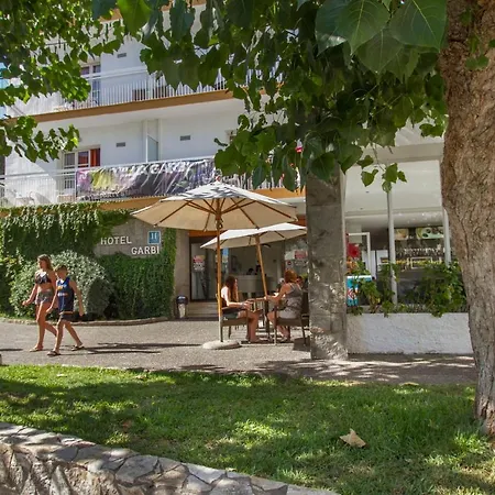 Hotel Villa Garbi-3