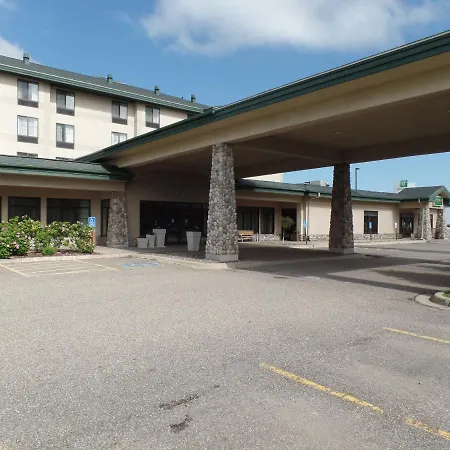 Holiday Inn Hotel & Suites Owatonna-3