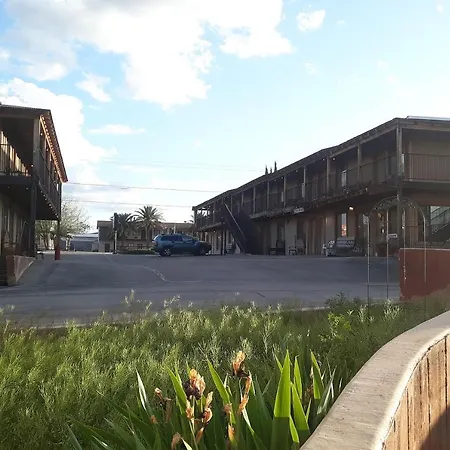 Tombstone Motel-2