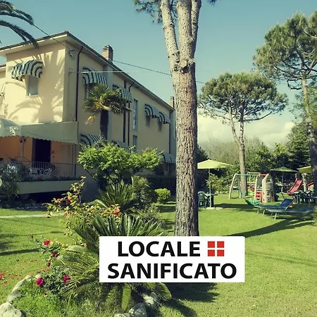 Hotel Parma Mare-2