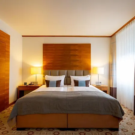 Golden Tulip Berlin Hotel Hamburg-3