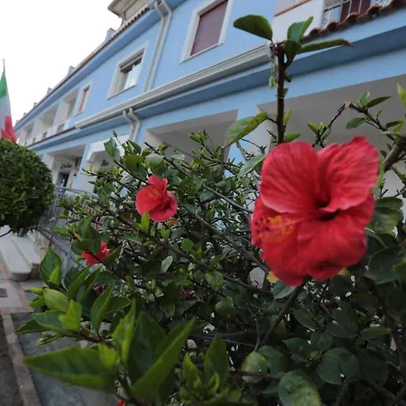 Hotel Sea Breeze-2