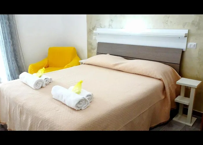 Bed & Breakfast A Capua Adiacente Al Duomo - Il Vicolo