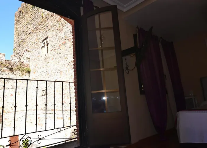 Hostería El Bodegón De Gredos