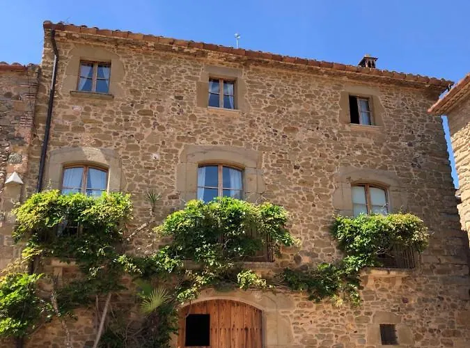 Hotel El Palauet De Monells - Adults Only