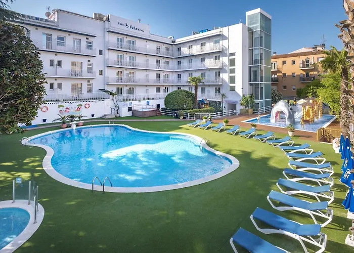 GHT Balmes, Hotel-Aparthotel&SPLASH Calella