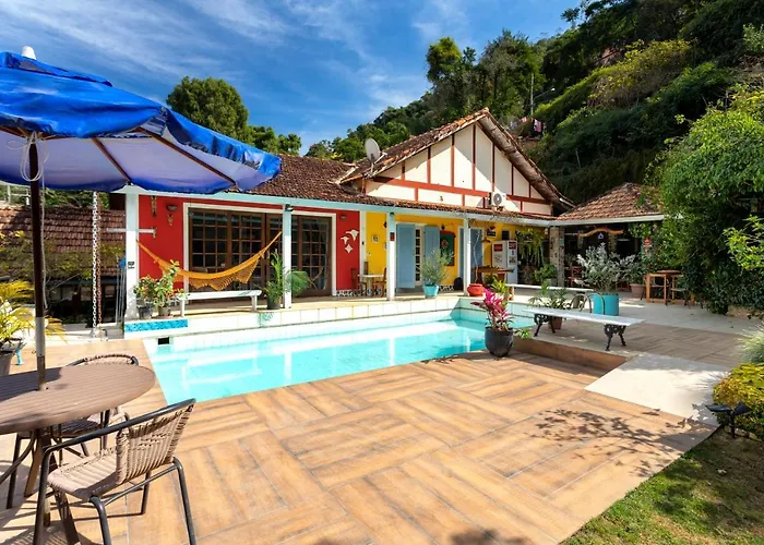 B & B Gourmet Itaipava Correas