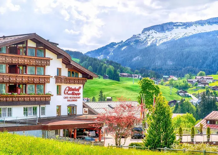 Hotel Almhof Riezlern