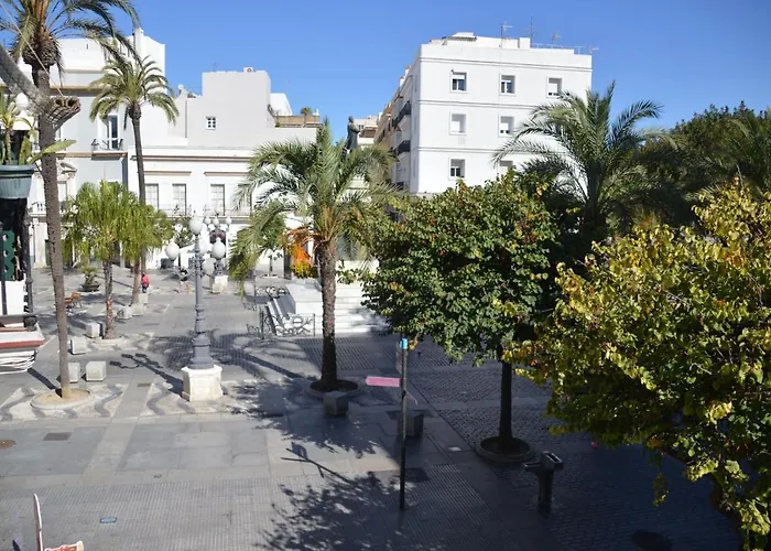 Pension Las Cuatro Naciones Cádiz