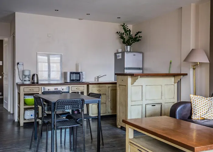 Appart'Hotel Saint-Michel Chartres