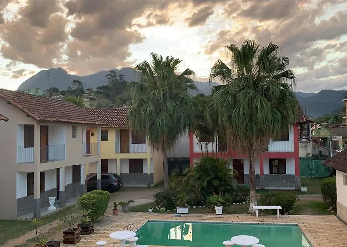Pousada Recanto Penedo