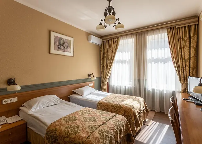 Frapolli Hotel On Deribasivska Street Odessa
