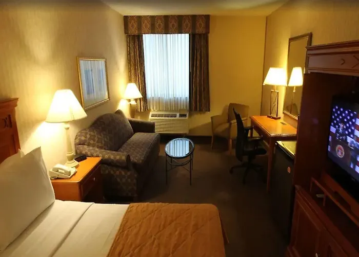Clarion Hotel Park Central Dallas