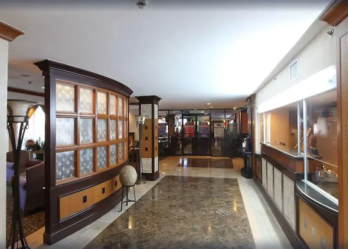 Clarion Hotel Park Central Dallas