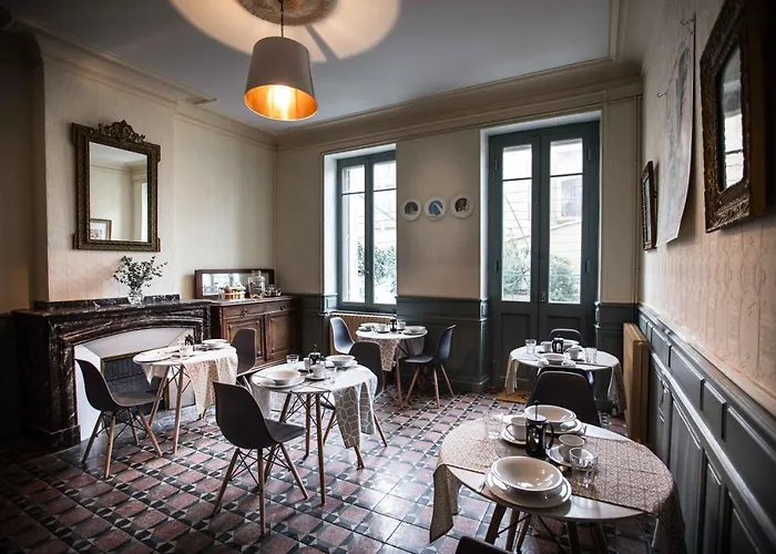 Carcassonne Townhouse