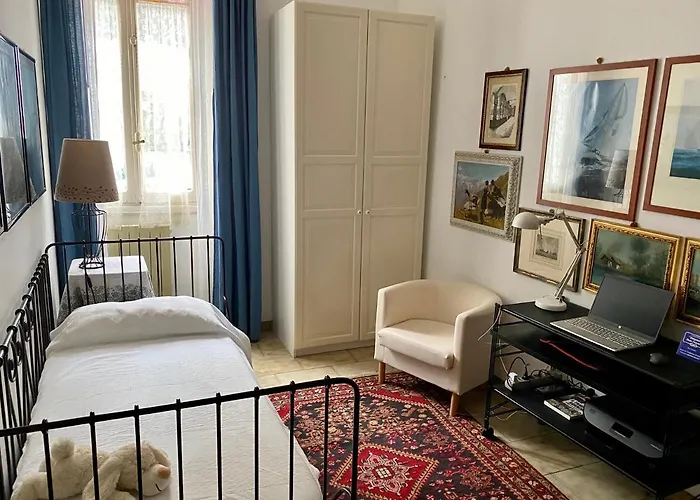 Bed and Breakfast lungomare portoturistico Chiavari