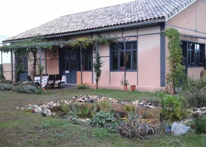 Bed and Breakfast L Atelier à Casteljaloux