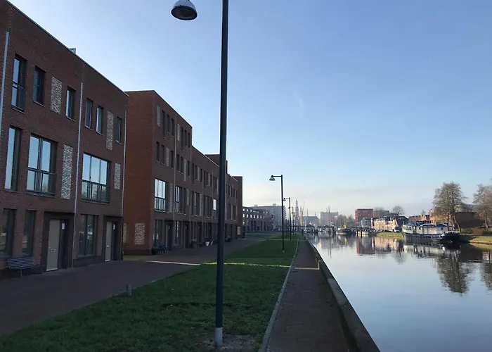 De Kade Bed and Breakfast Groningen