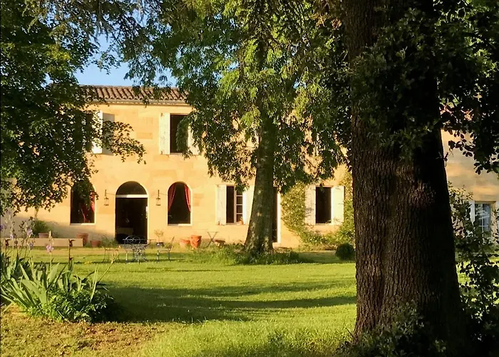 B&B Chateau Pierre De Lune Saint-Émilion