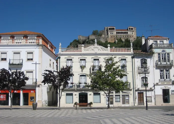Guest House Eça - Centro Histórico Leiria
