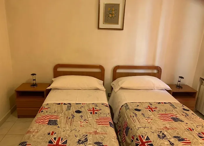 Hotel Elena