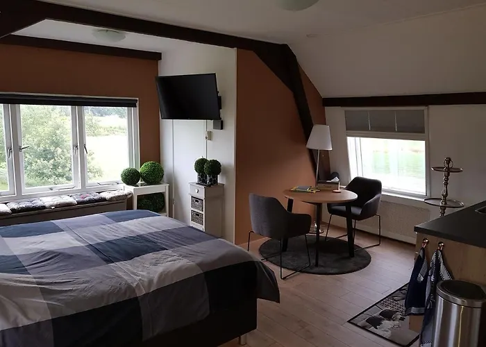 B&B By Chantal Almelo