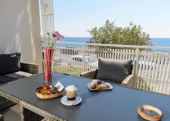 Marina D'Agrò Residence Santa Teresa Di Riva