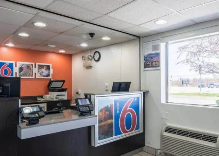 Motel 6 Chicago Southwest - Aurora