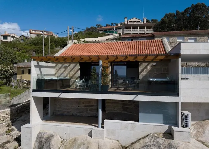 Hoteles en Aldán