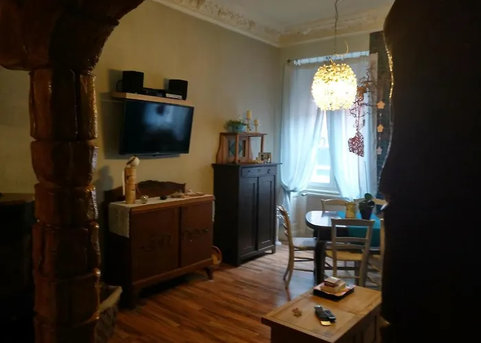 Grosses Zimmer Mit Doppelbett Kaiserslautern