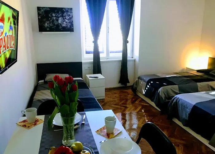 Pula Center Green Park Apartments&Rooms