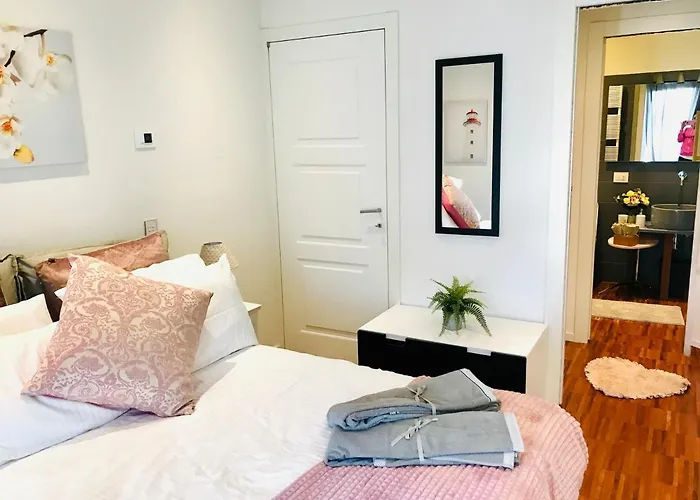 Sweet & Cosy Room Next To The Beach