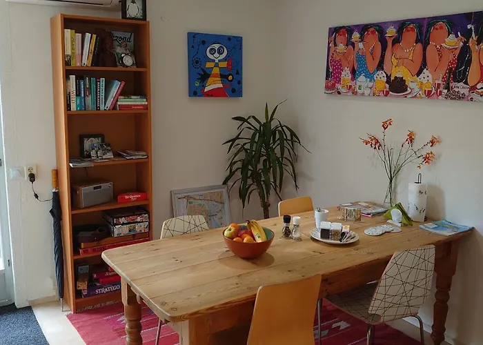 Het Koekoeksnest-Nieuwegein Bed and Breakfast
