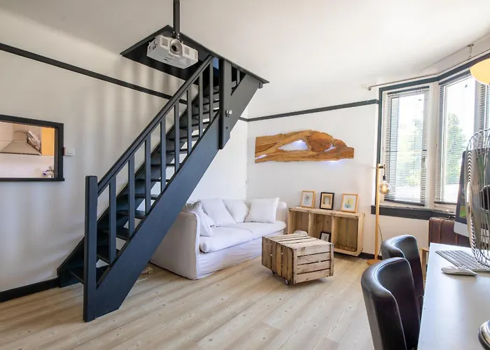 Hotel Mamie Jane co-munity à Aix-les-Bains