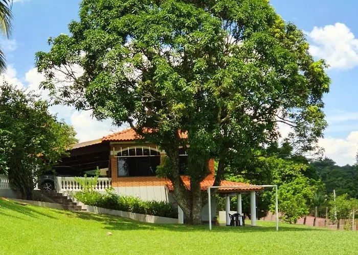 Linda Chácara - Águas de São Pedro - Próximo ao Parque Thermas