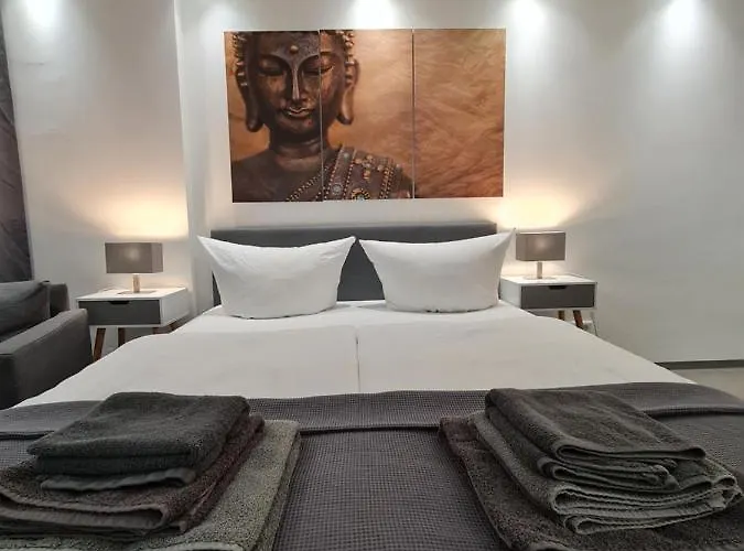 Check-Inn Hotels - Essen