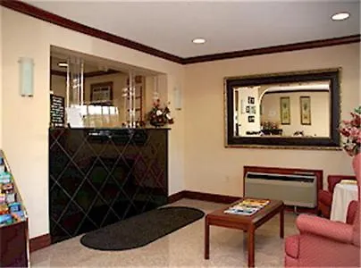 Yorktown Motor Lodge