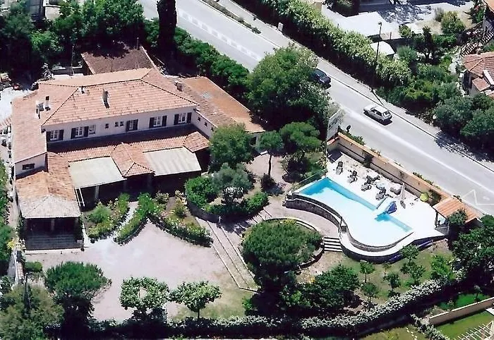 Mas Aurélia B&B Fréjus