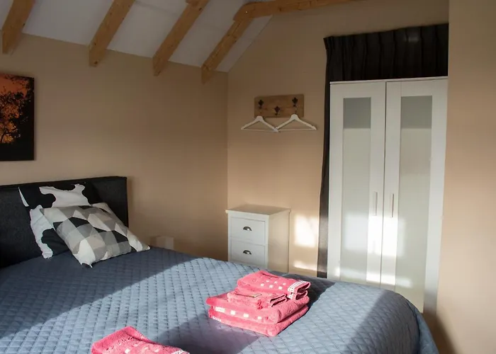 Bed & Breakfast De Lindehoek